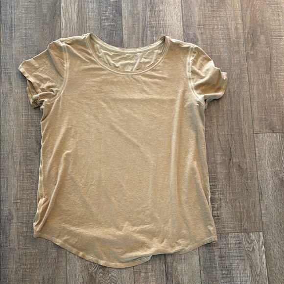 Yellow Lululemon Women's Tee - Picture 1 of 5